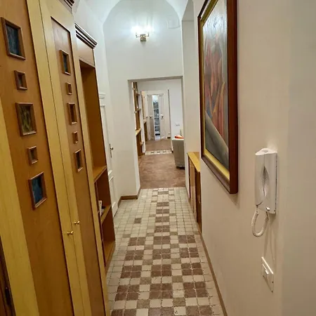 Carrozze Apartment