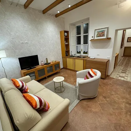 Apartment Carrozze *